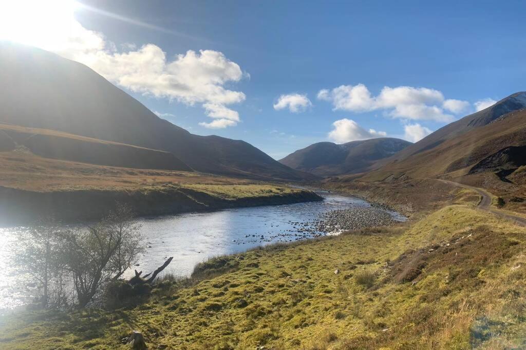 The Cottage Gairlochy Spean Bridge Esterno foto